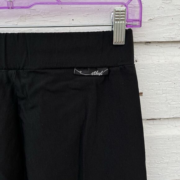 ETHYL The Classic Cozy Knit Pull On Slim Pant, Black- Size 2 - Picture 5 of 6